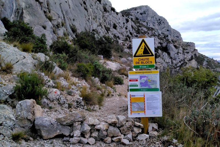 Fermeture sentier Pas de l'escalette